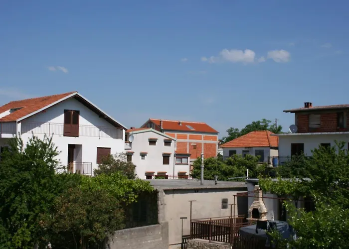 With A Parking Space Pirovac, Sibenik - 6246 * ピロヴァッツ