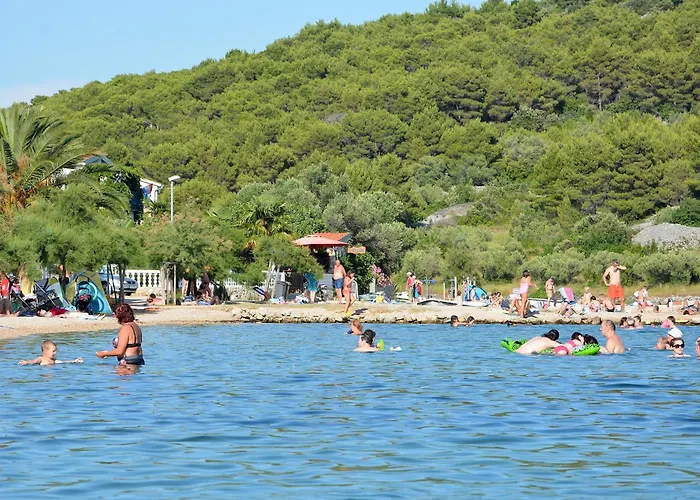 With A Parking Space Pirovac, Sibenik - 6246 *